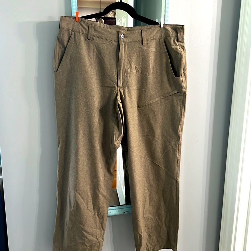 Duluth 40x30 thin Breezeshooter pants work pants